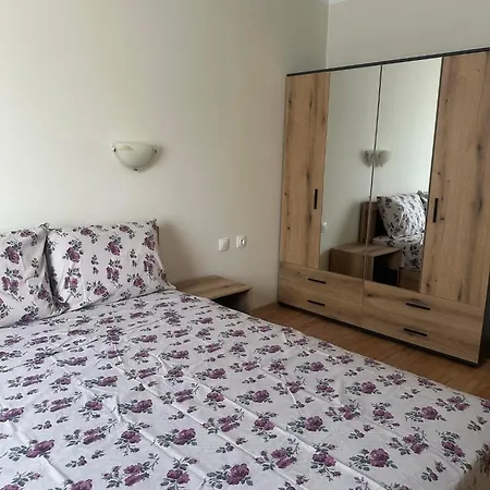 Sea View Apartament *